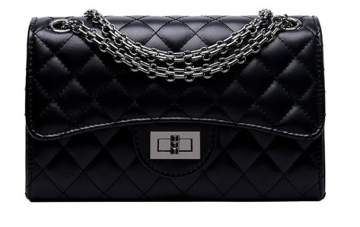 КЛАССИЧЕСКАЯ СТЕГАНАЯ СУМКА CHANEL НА ЦЕПИ