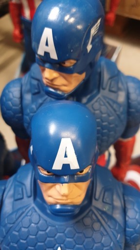 БОЛЬШАЯ ФИГУРКА МСТИТЕЛЕЙ HASBRO КАПИТАН АМЕРИКА B1654