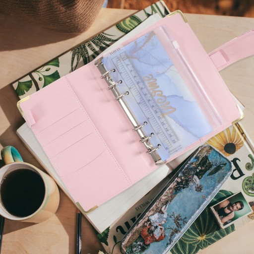 Бюджет экономии блокнота Binder
