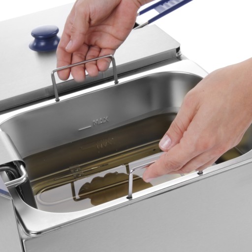 Фритюрница Kitchen Line 3,3 кВт 230 В 6 л - Hendi 205815