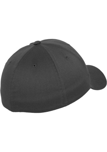 CZAPKA Z DASZKIEM FLEXFIT BASEBALLÓWKA SZARA