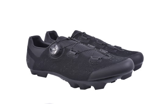 Спортивная обувь FLR F-70.XD-KNIT 44, черный
