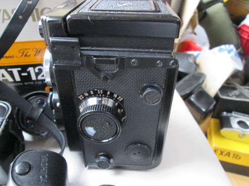 Камера Yashica Mat 124G В КОРОБКЕ + ОСТАЛЬНОЕ