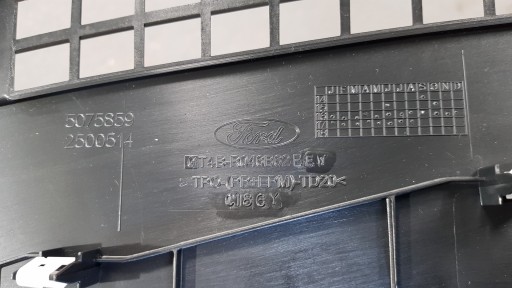 СТЕКЛО КОНСОЛИ FORD EDGE MK2 GT4B-R046B62