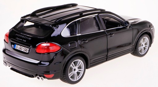 МОДЕЛЬ PORSCHE CAYENNE TURBO МЕТАЛЛ BBURAGO 1:24 CZ