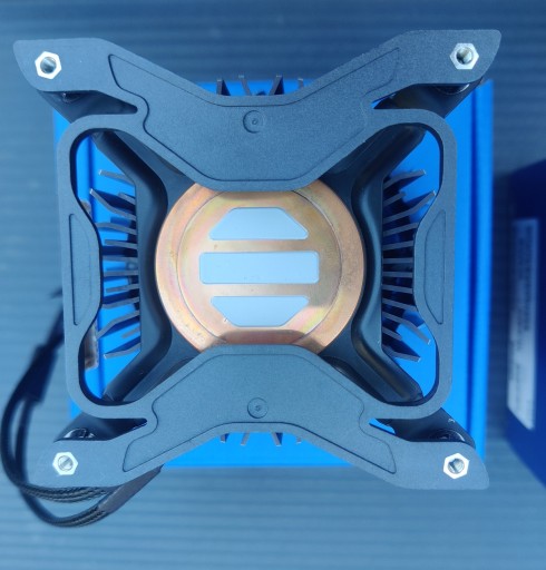 Оригинальный LGA 1700 INTEL Laminar RH1 COOLING с коробкой i9