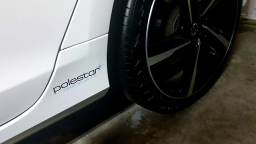 Наклейка на кузов Volvo R DESIGN PERFORMANCE