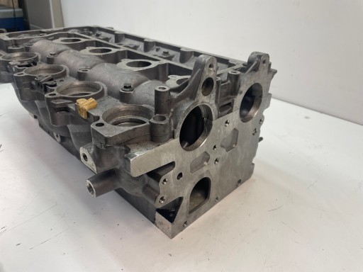 ГОЛОВКА 2.0 HDI 16V 136KM Citroen C4 Picasso C5 C6