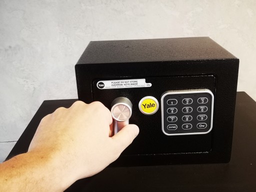 YALE SAFE YSV/170/DB1 VALUE ОФИС ДОМ КОМПАНИЯ ГОСТИНИЦА