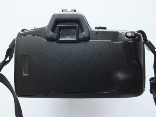 Minolta Dynax 500si + AF Zoom 35–80 мм 1:4–5,6