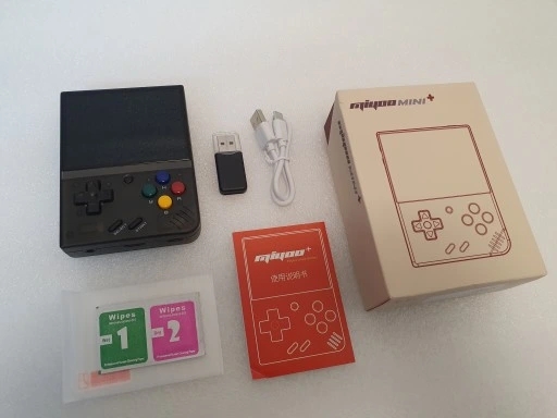 ПОРТАТИВНАЯ КОНСОЛЬ РЕТРО MIYOO MINI PLUS 64 ГБ