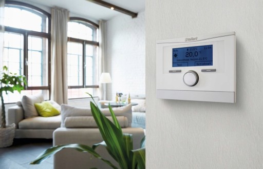 Vaillant Pakiet VKK 256/5 INT+VIH R150/6 B + VRC 700/6 + złączka pomiarowa