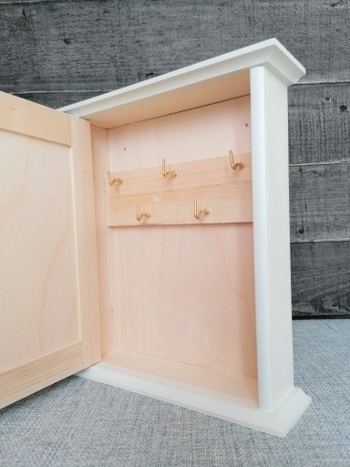 ШКАФ ДЛЯ КЛЮЧЕЙ, ВЕШАЛКА, КОРОБКА, 100% ДЕРЕВО.