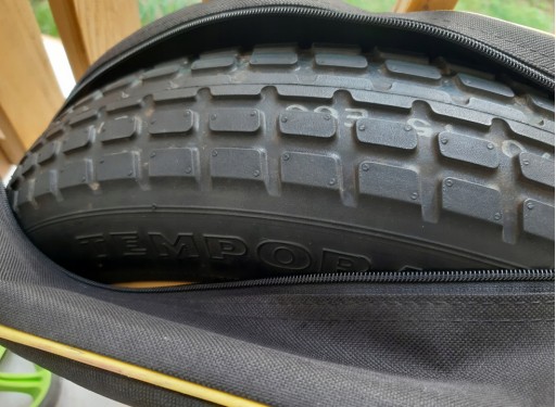 ЗАПАСНОЕ КОЛЕСО Mazda 3 5.6 t115/70D15 90M КРЫШКА