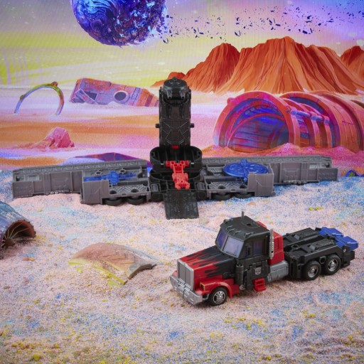 TRANSFORMERS LEGACY LASER OPTIMUS PRIME AUTO BOT CIĘŻARÓWKA ZESTAW 2W1