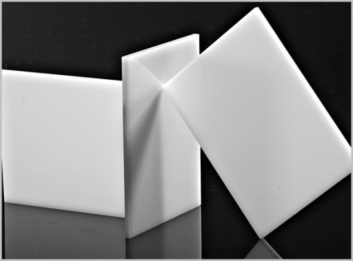 PLEXI MILK PLEXI г3мм А4 210Х297мм для световых коробов