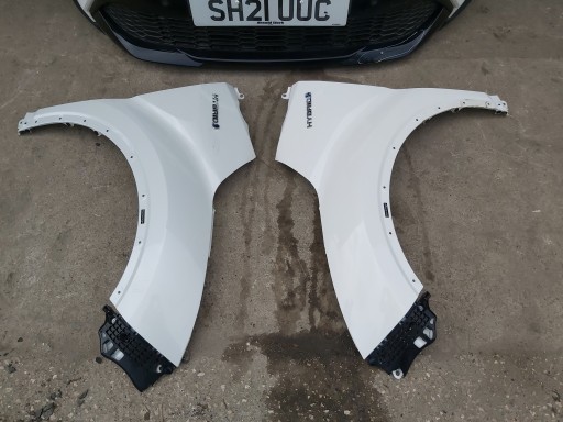 Toyota C-HR Lift 2.0 GR Sport Фары переднего бампера капота радиаторы