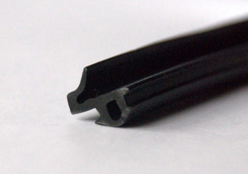Uszczelka uszczelki okna PCV S-835 STOMIL VEKA 1mb