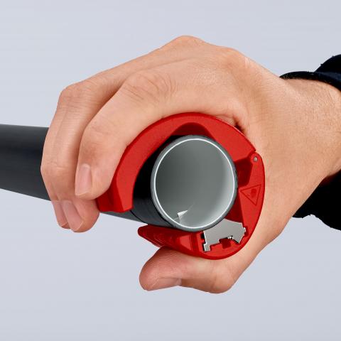 ПЛАСТИКОВЫЙ ТРУБОРЕЗ 902210BK KNIPEX