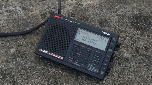 Tecsun PL-680 Цифровое полнодиапазонное FM-радио