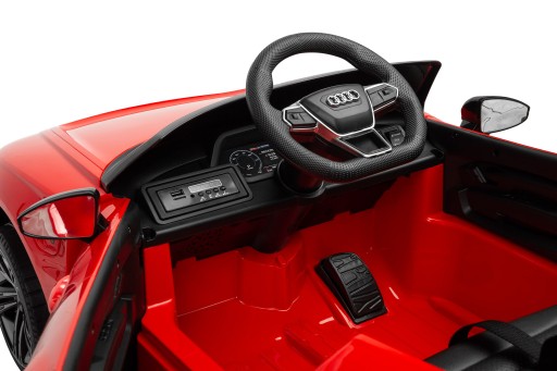 АККУМУЛЯТОРНЫЙ АВТОМОБИЛЬ AUDI RS ETRON 4x4 И 2x2 ​​КОЖАНЫЙ РЕЖИМ ФАРЫ ПОДАРОК
