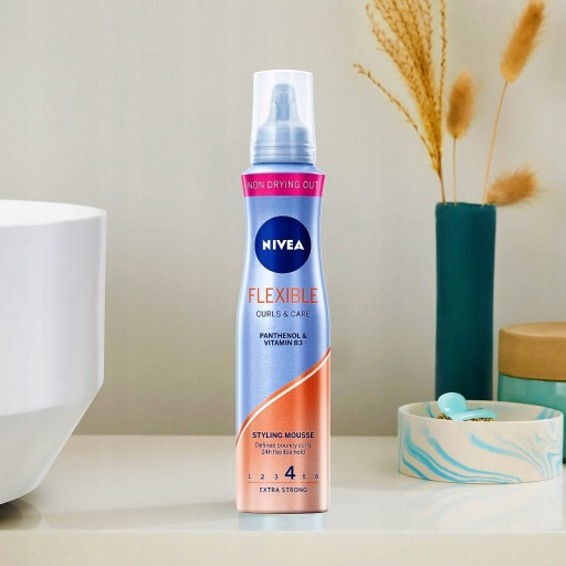 NIVEA Flexible Curls & Care 4 Мусс для вьющихся и волнистых волос 150мл
