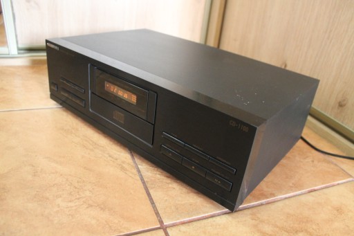 CD-плеер Soundwave CD-1100 черный