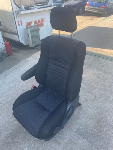 СИДЕНЬЕ ВОДИТЕЛЬСКОЕ TOYOTA COROLLA VERSO E12