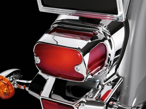 Крышка заднего фонаря Suzuki VL 1500L MOTRIX