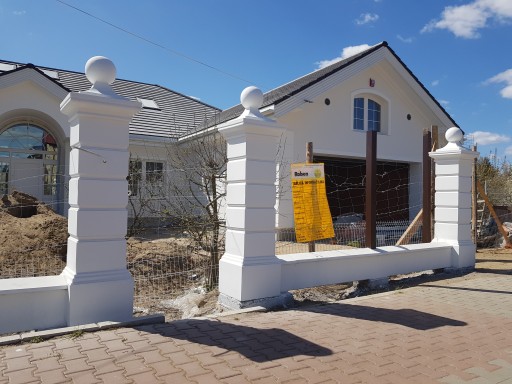 ЗАБОРЫ УСАДЬБЫ, ПРОЛЕТЫ, БЕТОННЫЕ СТОЯНИЯ