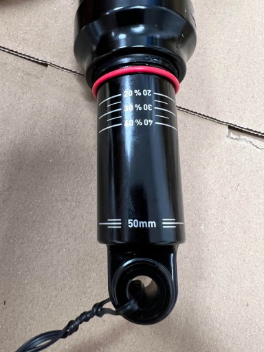 Задний амортизатор RockShox Deluxe RT 210 x 50 мм