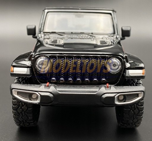 Джип GLADIATOR Rubicon 2021 1:27 Motormax 79368 черный
