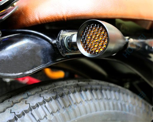 BOBBER CUSTOM CAFE RACER HARLEY ХРОМ ПОВОРОТНИКА