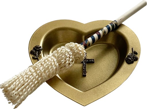 НАБОР ДОПОЛНИТЕЛЯ И ЧАШКИ СО СВЯТОЙ ВОДОЙ OLD GOLD HEART CAROL