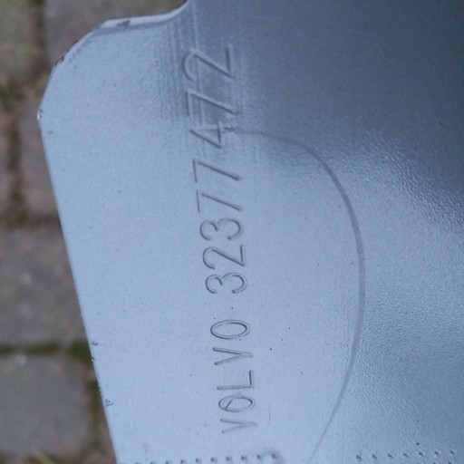 VOLVO XC40 2022 2023 УСИЛИТЕЛЬ ПЕРЕДНЕГО БАМПЕРА 32377472