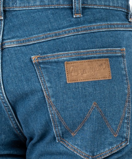 Джинсы Wrangler Greensboro W15QX5R22 Ш 38 / Д 34