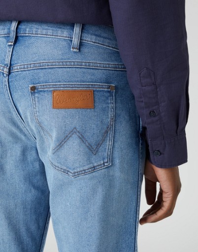 Джинсы Wrangler Greensboro W15QYLZ70 Cool 33/34