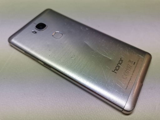 HONOR 5X KIW-L21 ПОВРЕЖДЕН