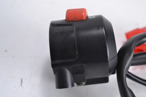 Переключатель правый HONDA CB 600 HORNET PC34 98-02
