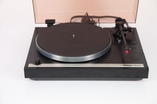 Проигрыватель Thorens TD 321