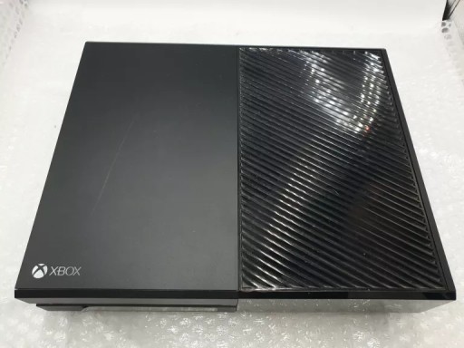 KONSOLA XBOX ONE 1540 1TB PAD KINECKT 2XGRA