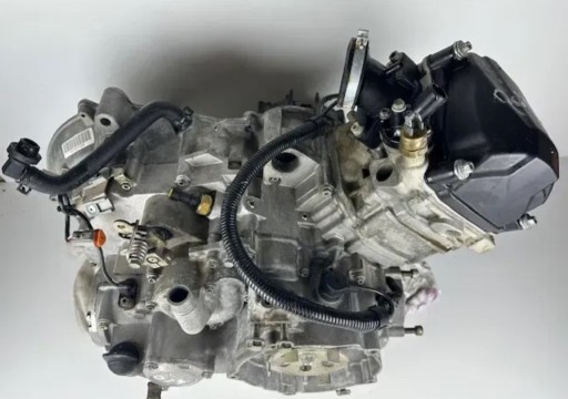 Can Am Outlander 400 двигатель в сборе 707000463