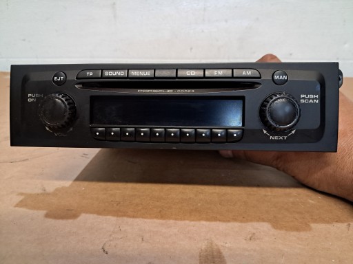 PORSCHE CAYENNE 7l 02-07 RADIO 7L5035186D