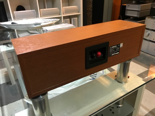 YAMAHA NS-C55 2-полосный центральный динамик с 3 динамиками