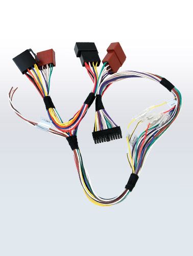 Автомобильный комплект громкой связи Bury CC9048 Bluetooth ISO AUX с дистанционным управлением