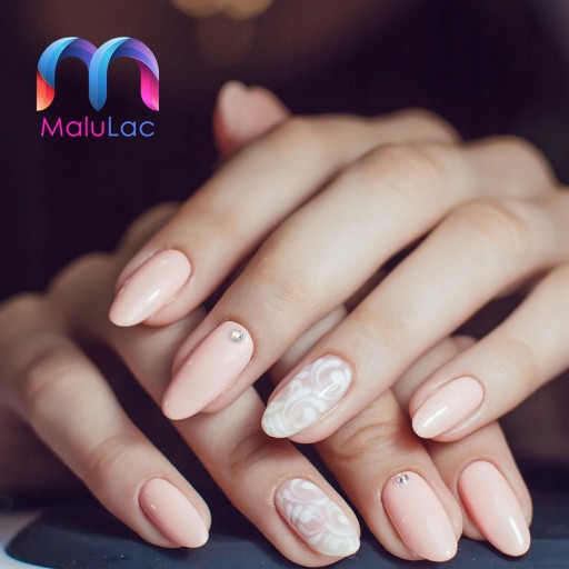 Гибридный лак для ногтей MaluLac, ВЕРОЯТНО БЕЖЕВЫЙ № 1046.