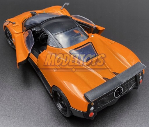 PAGANI Zonda F 1:24 модель Motormax 73369 оранжевый