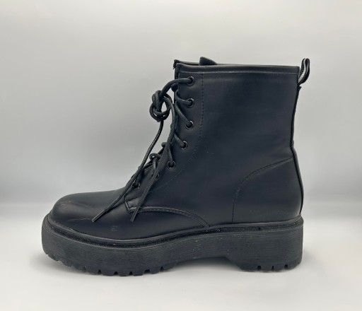 Botki damskie na platformie RAID r. 39