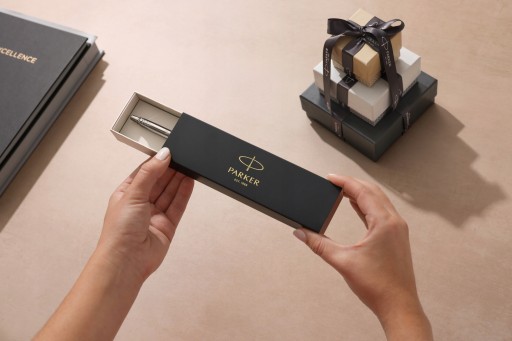 Ручка шариковая Parker Jotter, черная, ЧЕХОЛ С ГРАВИРОВКОЙ, ЧЕХОЛ ДЛЯ КАРАНДАШЕЙ для школьника в подарок
