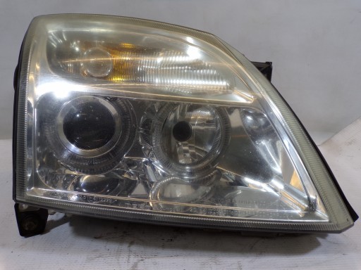 КОЛЬЦО ПЕРЕДНЕГО ФОНАРЯ ПРАВОЕ OPEL VECTRA C (1) (K)